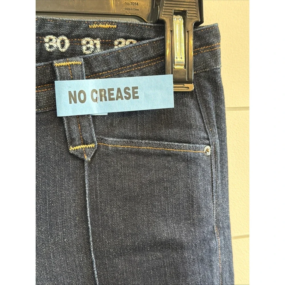 Earnest Sewn Women's Mid Rise Flare Pintuck Leg  Denim Jeans Sz 27 (act 30X34.5)